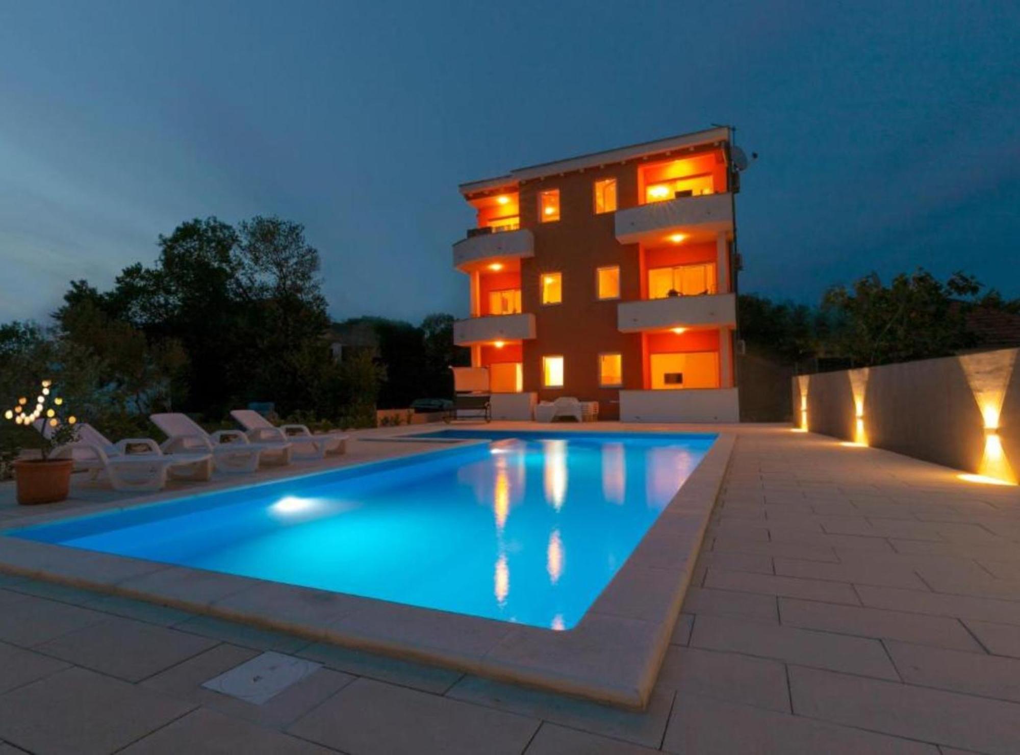 M & B Apartment Bibinje Exterior photo