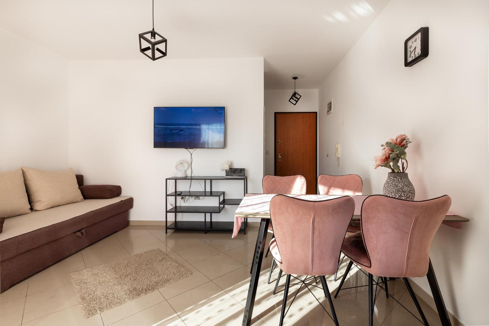 M & B Apartment Bibinje Exterior photo