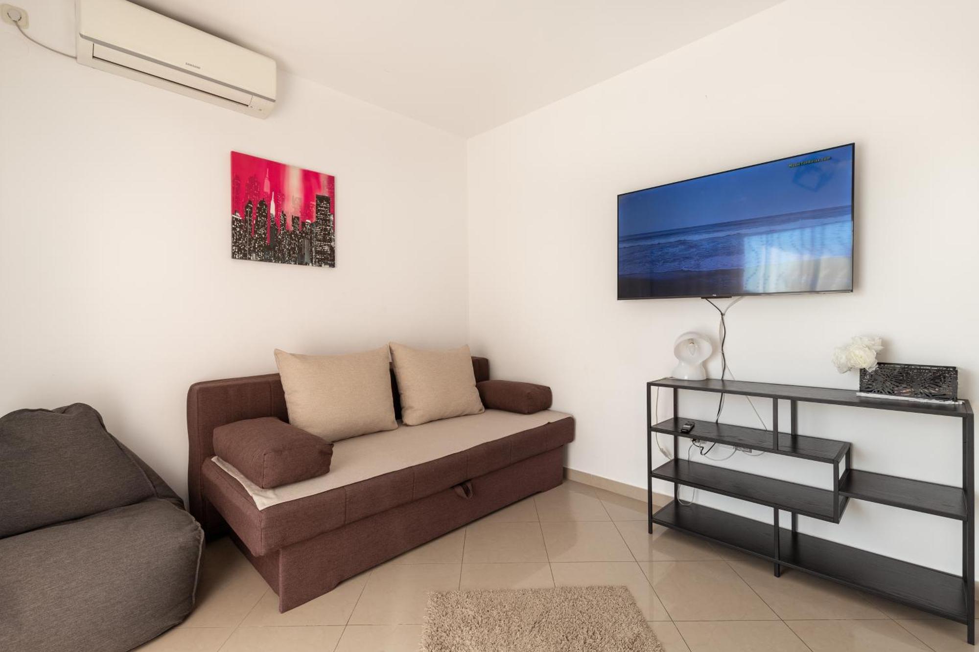 M & B Apartment Bibinje Exterior photo