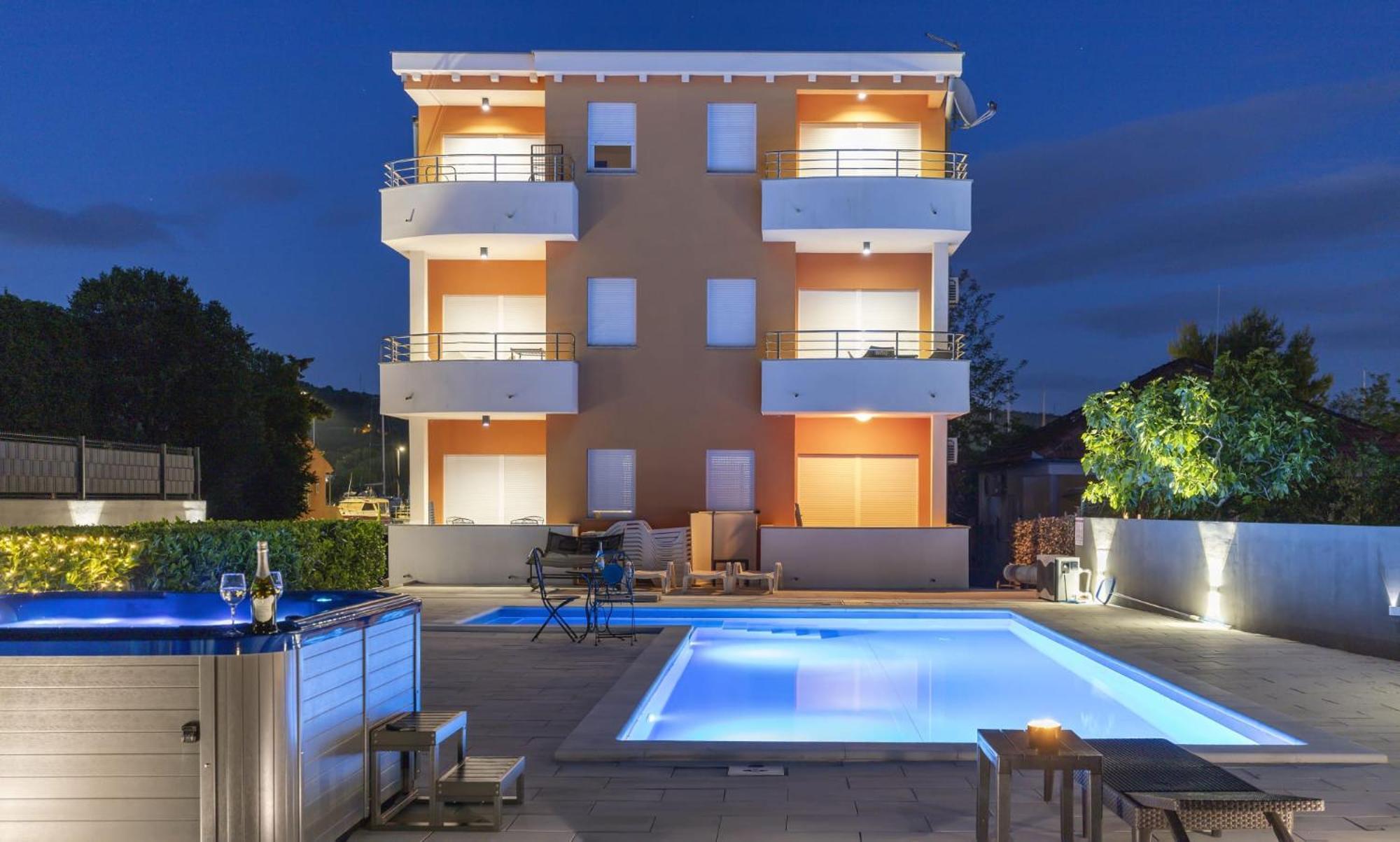 M & B Apartment Bibinje Exterior photo